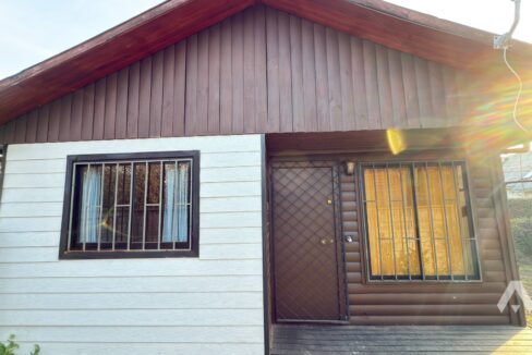 Cabaña de tres dormitorios en arriendo en Pucón 3
