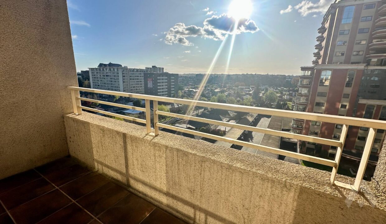 xr:d:DAFw988APts:5,j:4043512250021218644,t:23101115