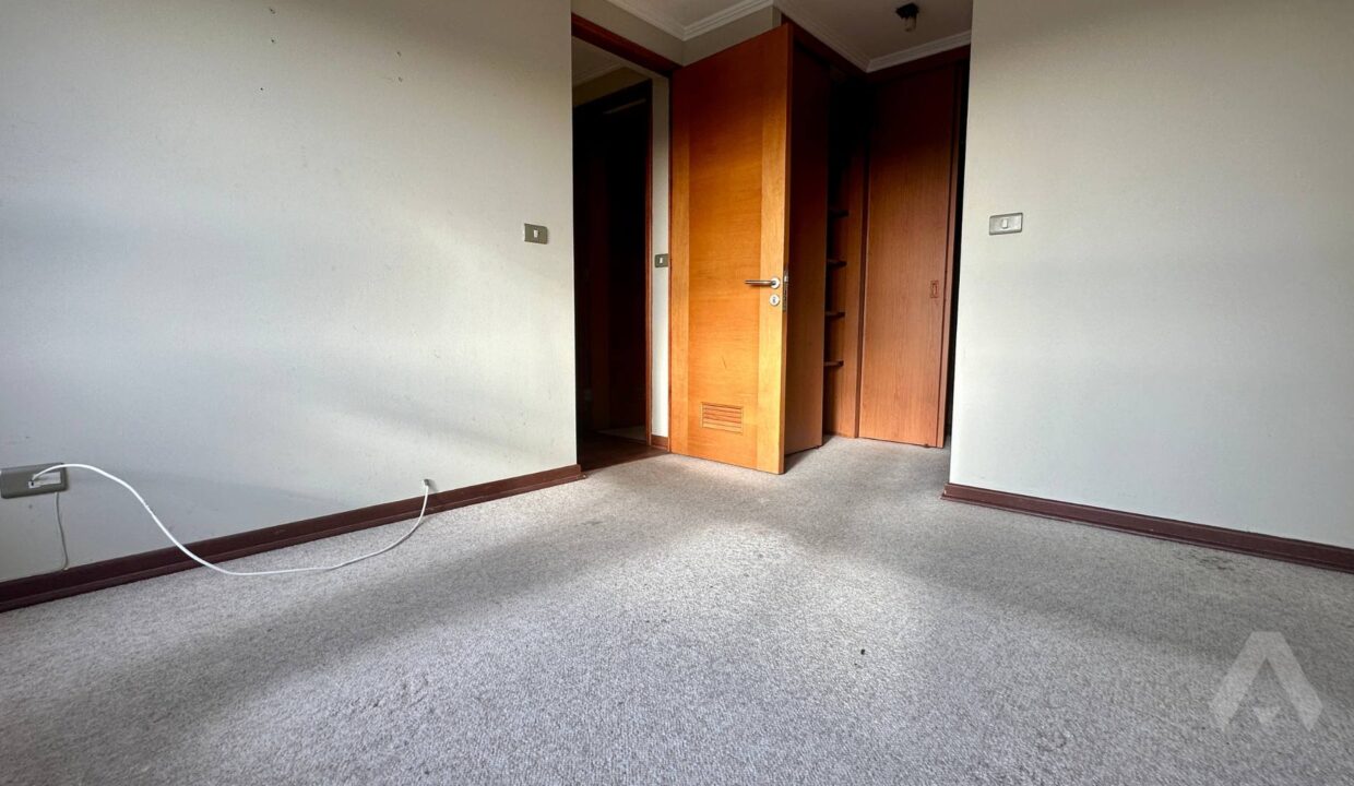 xr:d:DAFw988APts:5,j:4043512250021218644,t:23101115