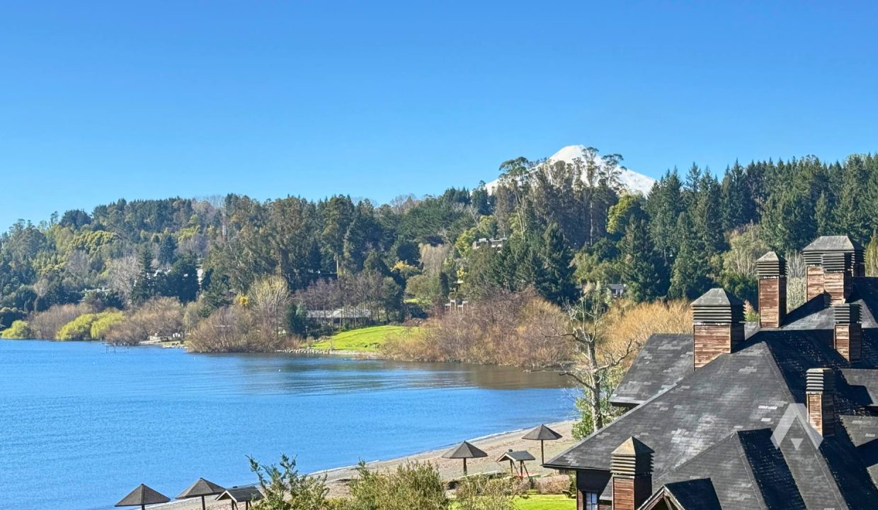 Departamento amoblado con vista lago y volcán 12