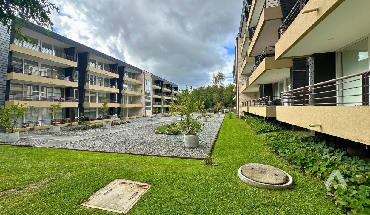 Moderno departamento en venta en Pucón 1