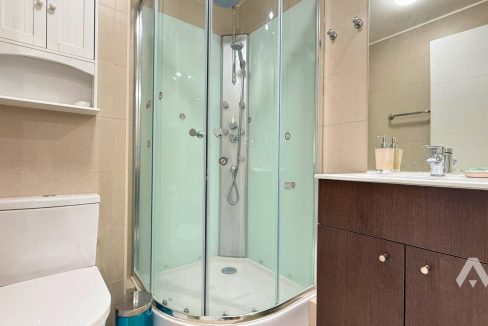 Moderno departamento en venta en Pucón 12