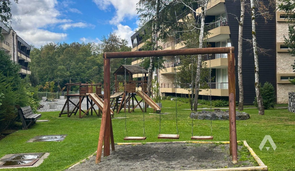 Moderno departamento en venta en Pucón 2