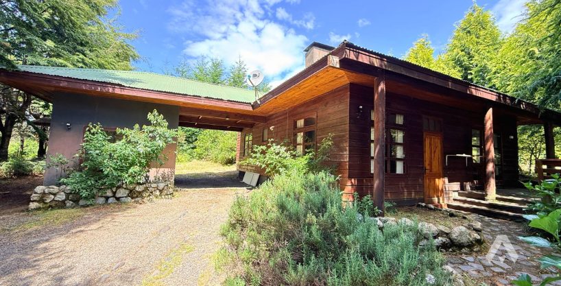 Casa en arriendo con amplio terreno en Pucón