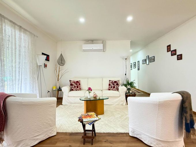 Parcela con dos casas y piscina en Pucón