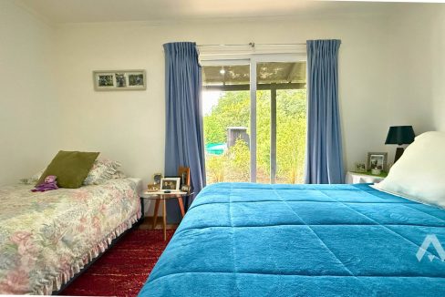 Parcela con dos casas y piscina en Pucón 14