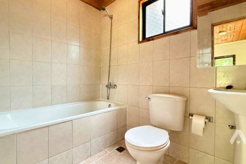 Casa en arriendo con amplio terreno en Pucón 18