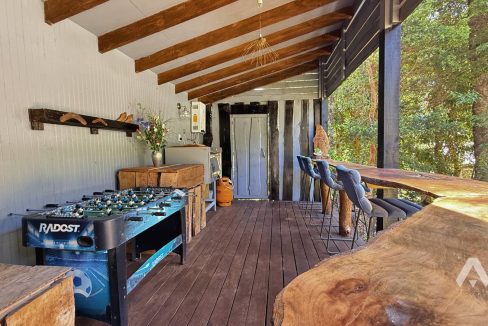 Parcela con dos casas y piscina en Pucón 4