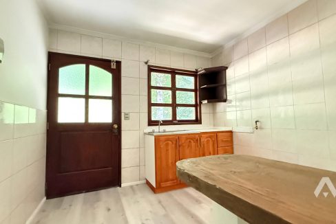 Casa en arriendo con amplio terreno en Pucón 9