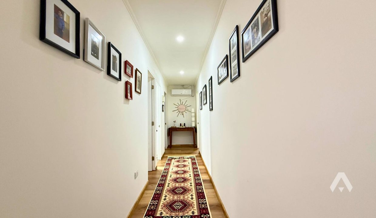 Parcela con dos casas y piscina en Pucón 9