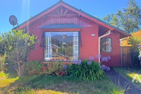 Casa en arriendo año corrido en Pucón 1