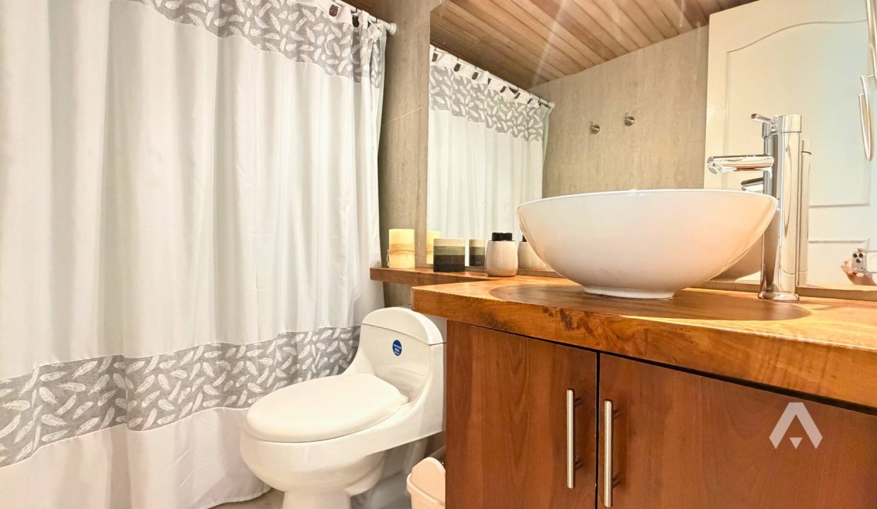 Departamento en venta a pasos del lago 17