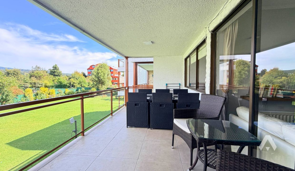 Departamento en venta a pasos del lago 6